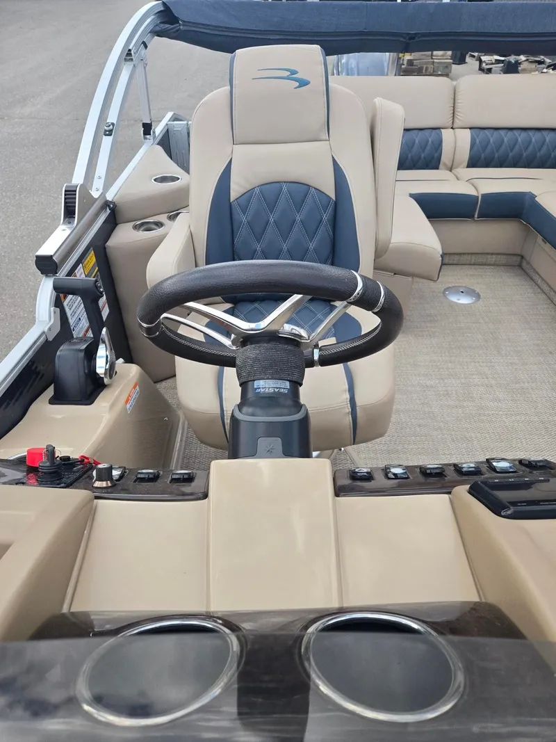 Slide: The Image of Bennington 25QCL ESP TRI 2018 - 9