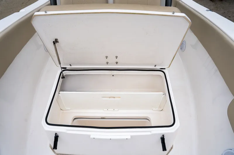 Slide: The Image of Sea Fox 266 Commander 2018 - 14