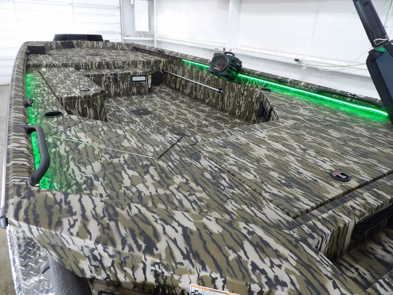 Slide: The Image of Avid 18 Commander 2026 - 22