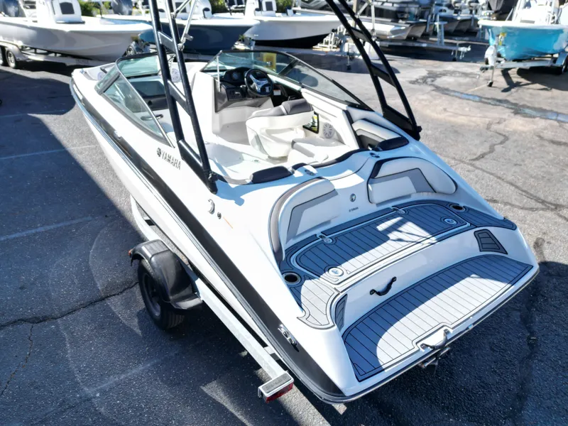 Slide: The Image of Yamaha AR192 2016 - 11