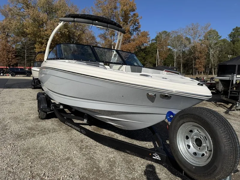 Slide: The Image of Chaparral 23 SSi 2026 - 4