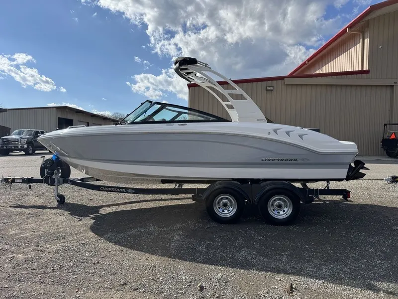 Slide: The Image of Chaparral 21 SSi 2026 - 4