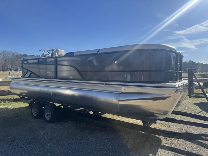 The Image of Crest CONQUEST 235SLC 2026 - 0