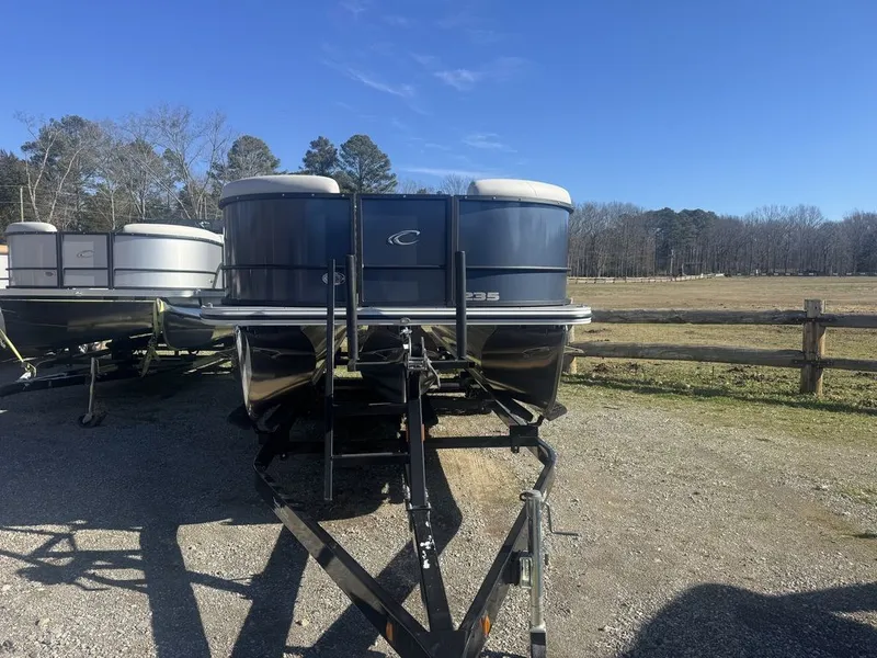 Slide: The Image of Crest CONQUEST 235SLC 2026 - 1