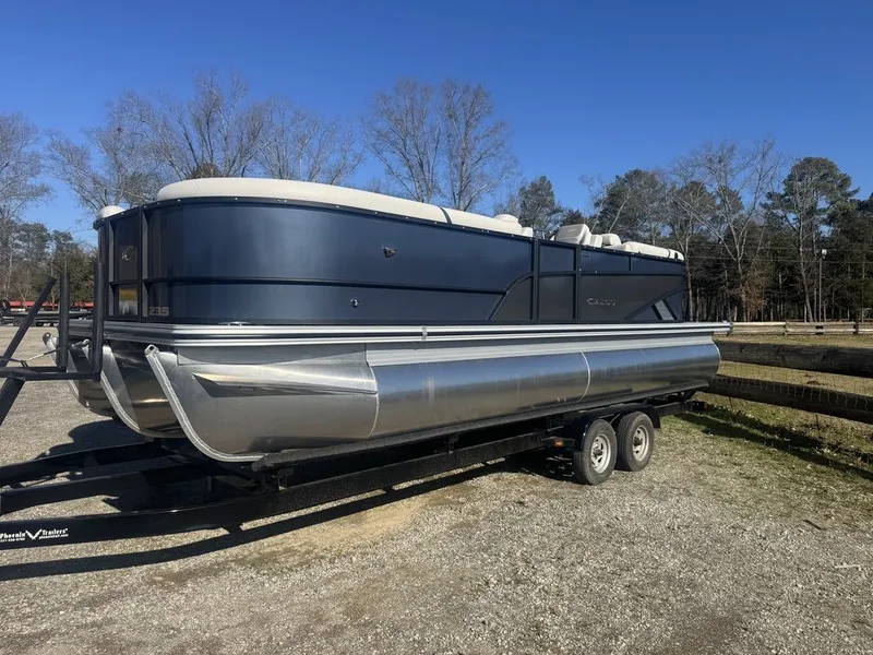 Slide: The Image of Crest CONQUEST 235SLC 2026 - 2