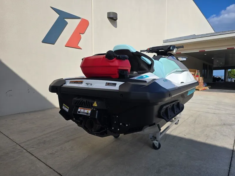 Slide: The Image of Sea-Doo GTI 130 2026 - 8