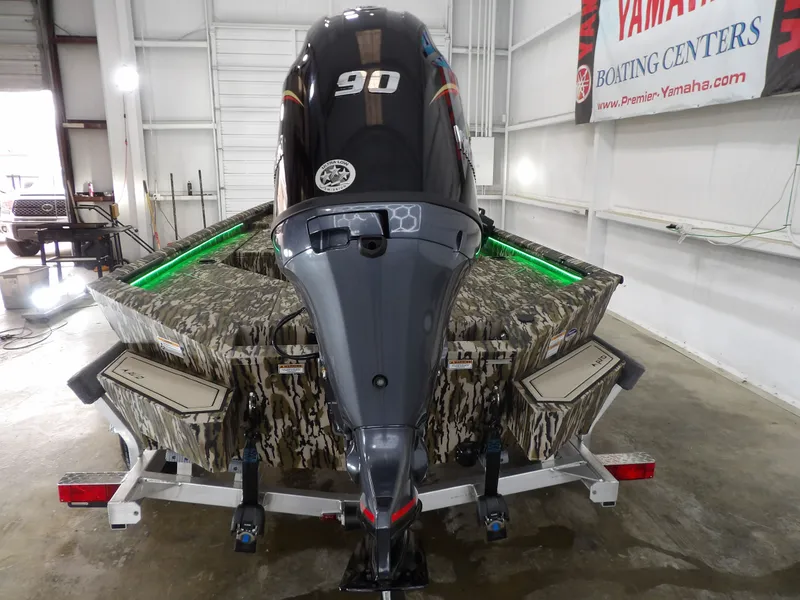 Slide: The Image of Avid 18 Commander 2026 - 13