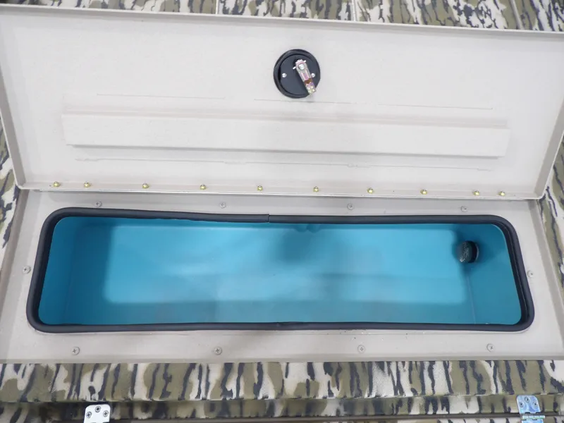 Slide: The Image of Avid 18 Commander 2026 - 27