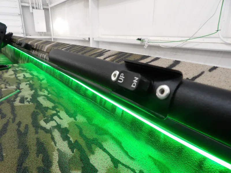 Slide: The Image of Avid 18 Commander 2026 - 28