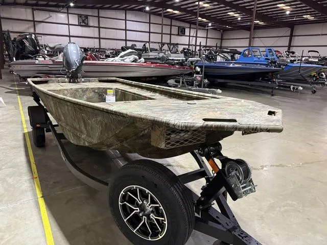 Slide: The Image of G3 15 DK W/Yamaha 40 LEHA 2025 - 3