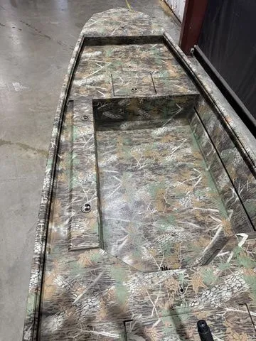 Slide: The Image of G3 15 DK W/Yamaha 40 LEHA 2025 - 6