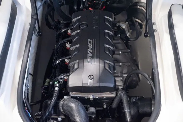 Slide: The Image of Yamaha AR195 2026 - 16