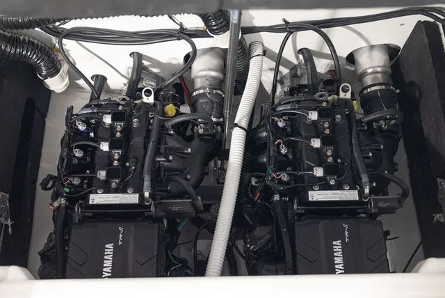 Slide: The Image of Yamaha SX220 2026 - 16