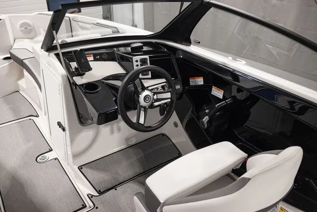 Slide: The Image of Yamaha SX220 2026 - 8