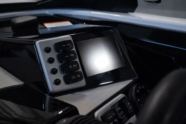 Slide: The Image of Yamaha AR220 2026 - 9