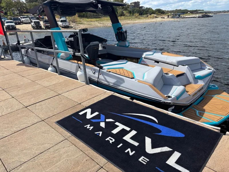 Slide: The Image of Nautique G25 2025 - 11