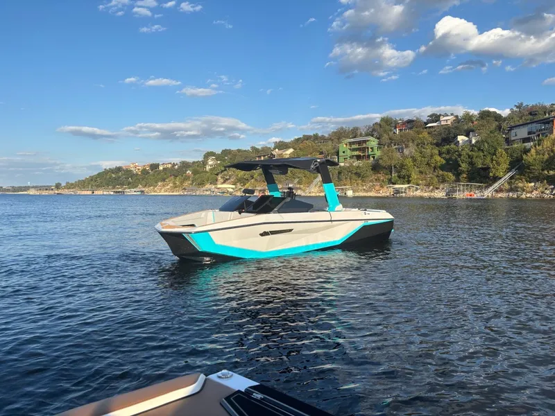 Slide: The Image of Nautique G25 2025 - 3