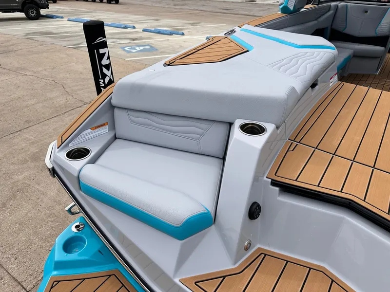 Slide: The Image of Nautique G25 2025 - 41