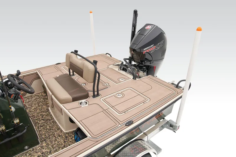 Slide: The Image of Mako 18 Pro Skiff Backwater Edition 2026 - 30