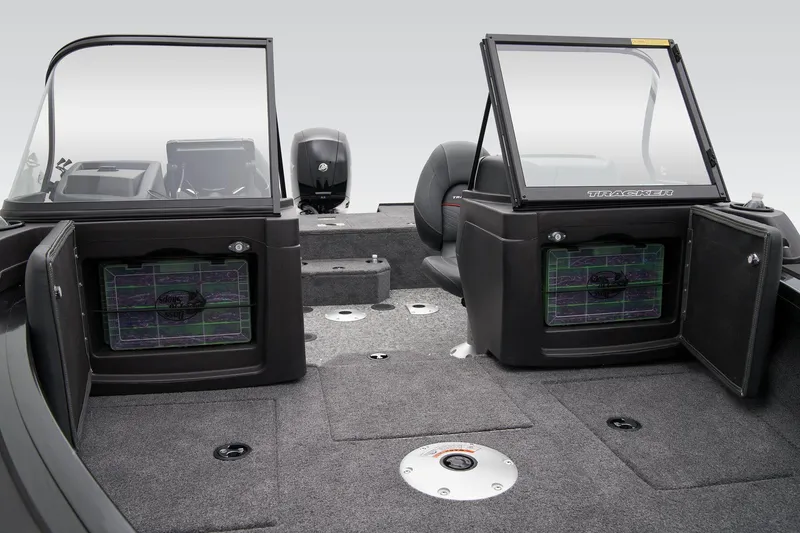 Slide: The Image of Humminbird Xplore 9 fishfinder on 2026 Tracker Targa V-18 WT boat dashboard. - 16