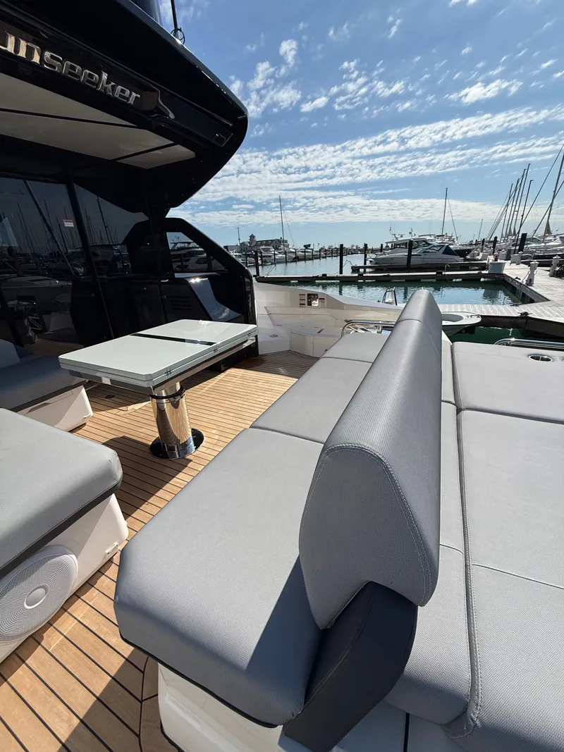 Slide: The Image of Sunseeker Predator 55 2025 - 6