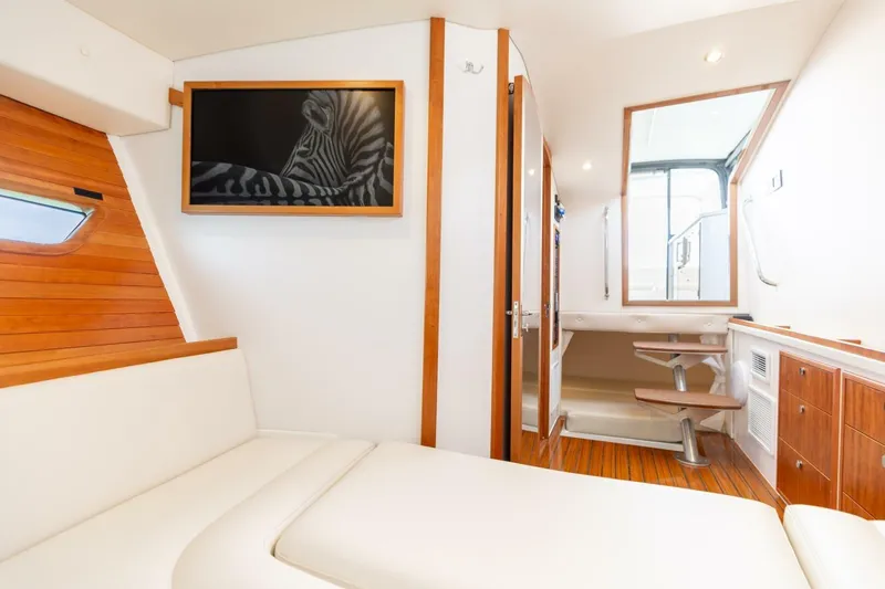 Slide: The Image of Luxurious interior of 2025 MJM 4 yacht with modern kitchen and ocean view. - 15