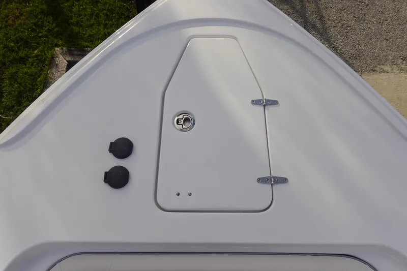 Slide: The Image of Bow deck of 2026 Sea Hunt Ultra 275 SE boat with hatch and fittings. - 26