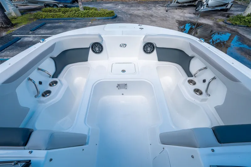 Slide: The Image of Hurricane SunDeck 2050 OB 2026 - 20