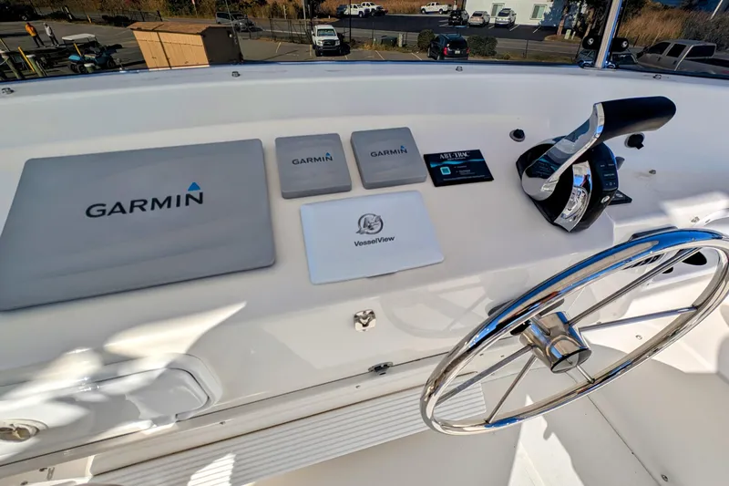 Slide: The Image of Helm of 2015 American Tug 435 with Garmin navigation and VesselView display. - 24