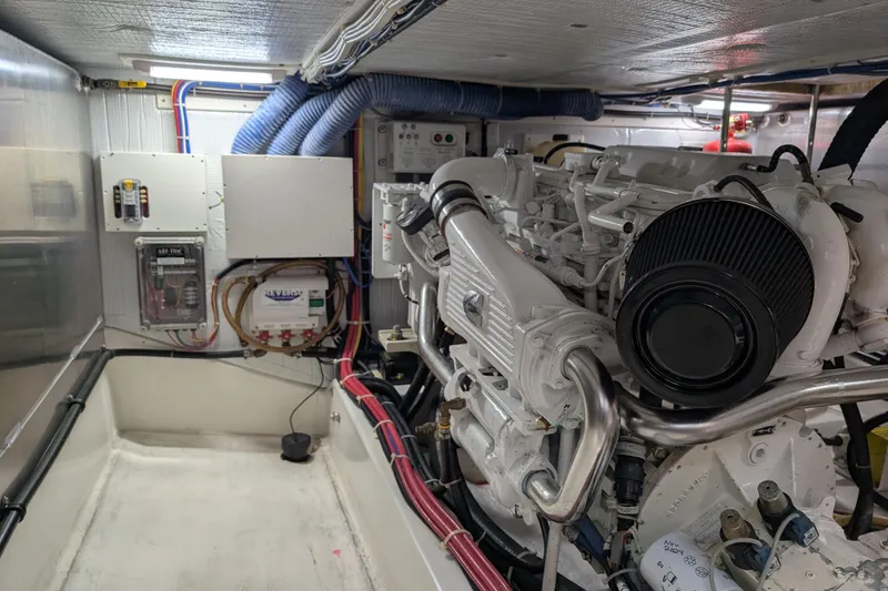 Slide: The Image of Engine room - 73