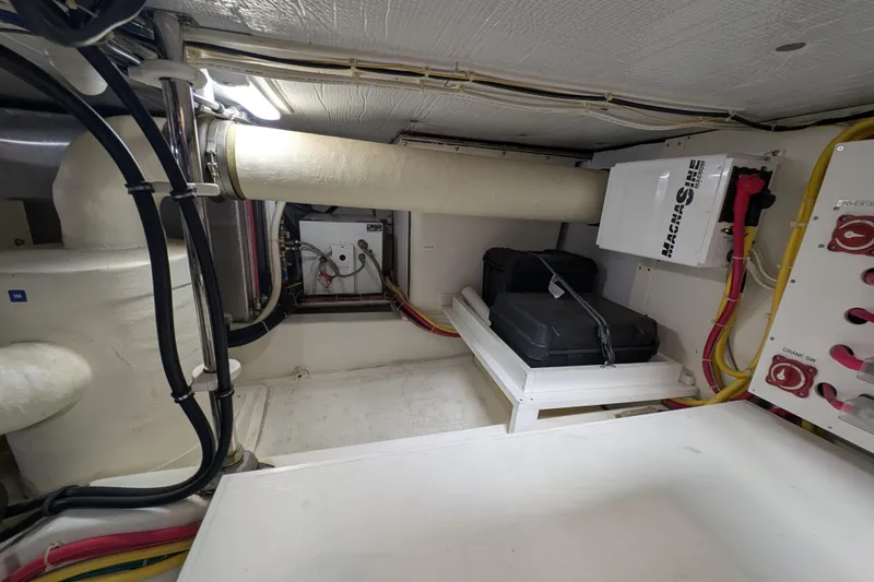 Slide: The Image of Engine room - 76