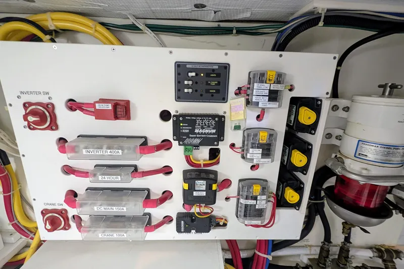 Slide: The Image of Engine room - 82