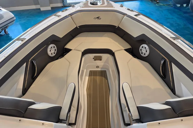 Slide: The Image of 2024 Monterey 275SS Super Sport boat interior with luxurious seating and modern design. - 15
