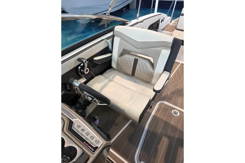 Slide: The Image of 2024 Monterey 275SS Super Sport helm seat with luxurious design and modern controls. - 17