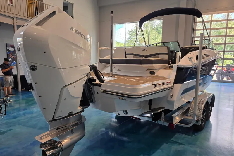 Slide: The Image of 2024 Monterey 275SS Super Sport boat with Mercury engine in showroom. - 6