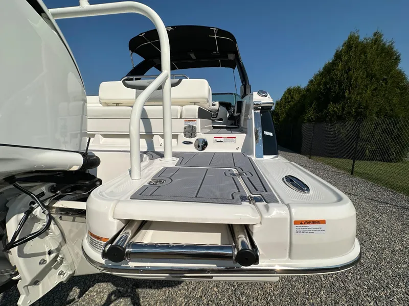 Slide: The Image of Chaparral 270 OSX 2023 - 63