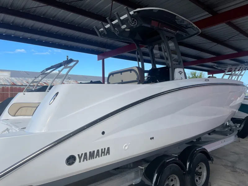 Slide: The Image of Yamaha 252 FSH Sport 2021 - 3