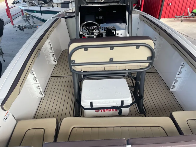 Slide: The Image of Yamaha 252 FSH Sport 2021 - 9