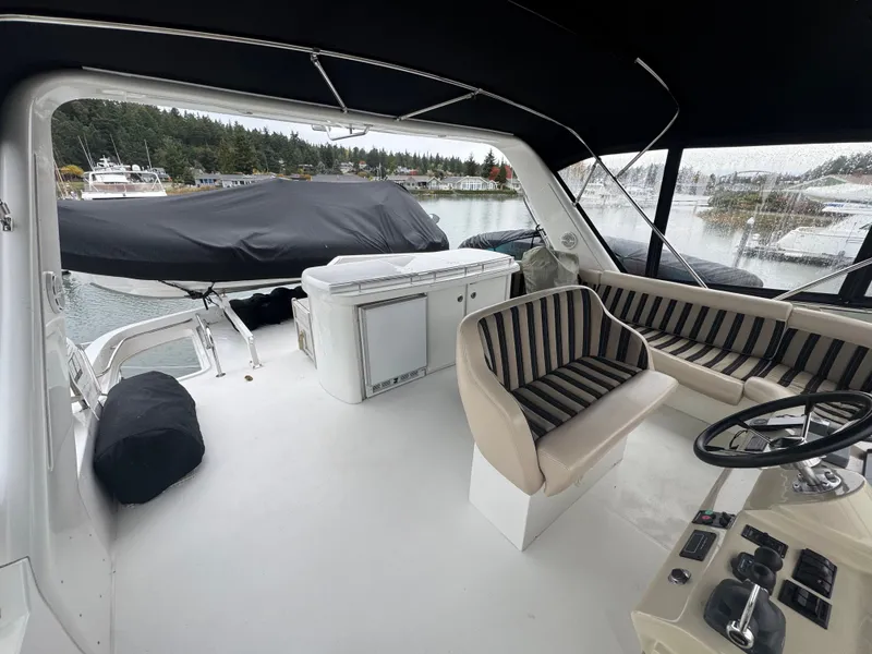 Slide: The Image of Navigator 61' Classic Pilothouse 2004 - 39