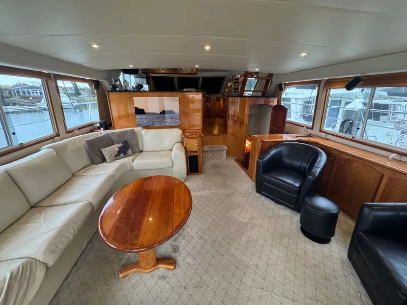 Slide: The Image of Navigator 61' Classic Pilothouse 2004 - 4