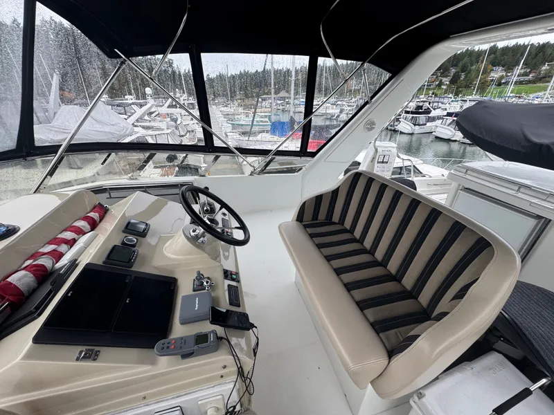 Slide: The Image of Navigator 61' Classic Pilothouse 2004 - 45