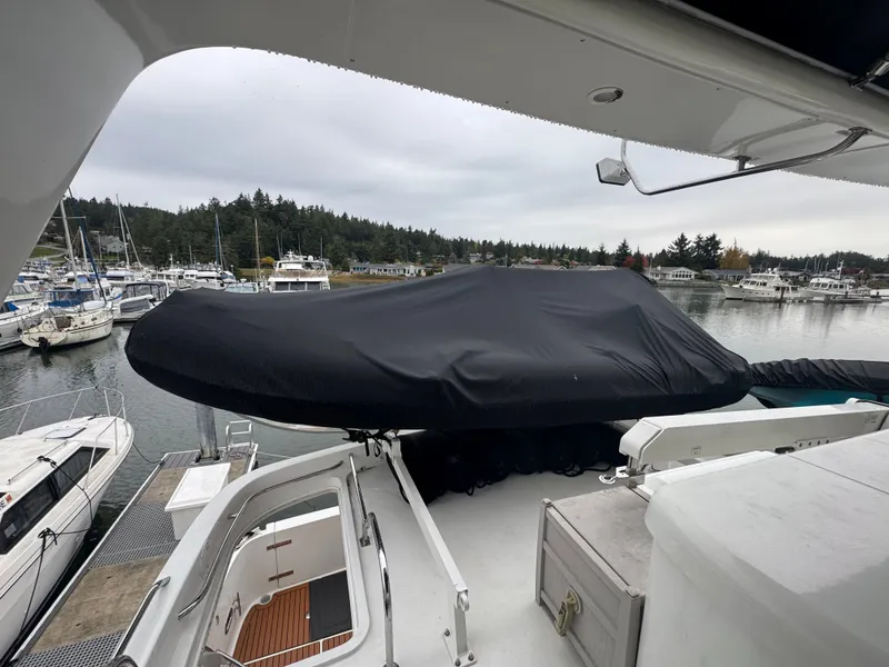 Slide: The Image of Navigator 61' Classic Pilothouse 2004 - 49