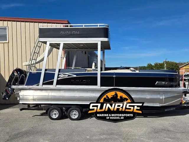 Slide: The Image of Avalon 25' CATALINA ENTERTAINER FUNSHIP 2026 - 3