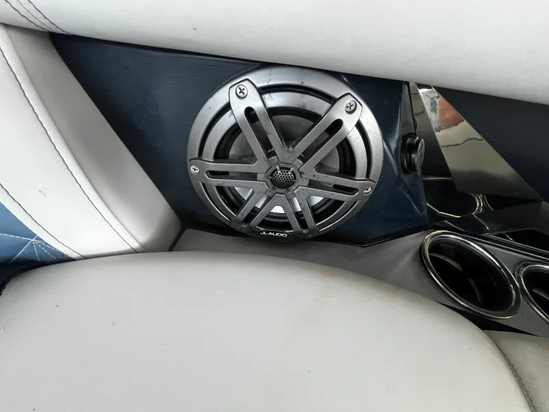 Slide: The Image of Harris 250 GM 2023 - 28