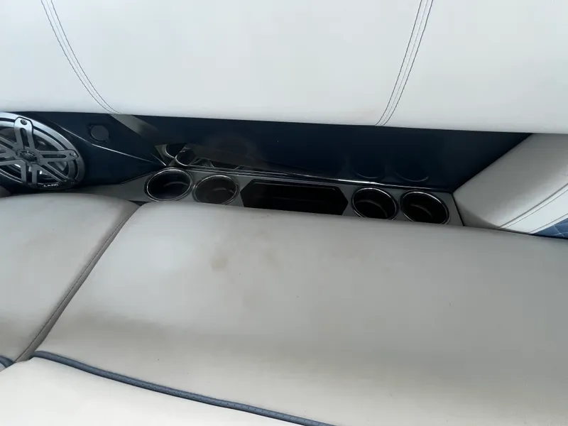 Slide: The Image of Harris 250 GM 2023 - 29