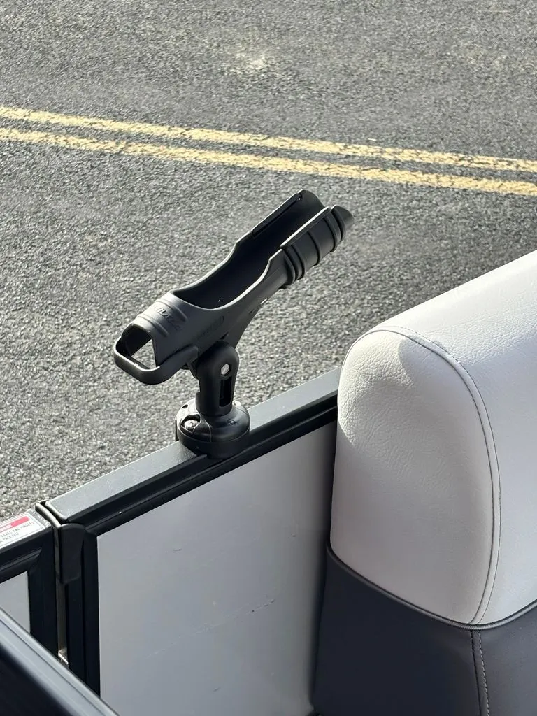 Slide: The Image of Bentley Pontoons LE 180 CR 2022 - 25