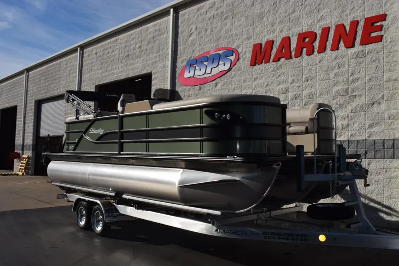 Slide: The Image of 2026 Bentley Pontoons Legacy 223 Navigator at GPS Marine dealership. - 10