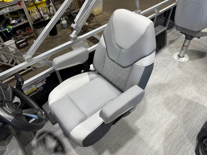 Slide: The Image of Tahoe Sport 2185 Quad Fish & Honda 4-Stroke EFI 2026 - 13