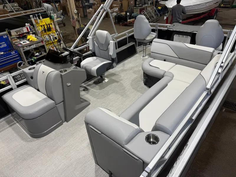 Slide: The Image of Tahoe Sport 2185 Quad Fish & Honda 4-Stroke EFI 2026 - 3