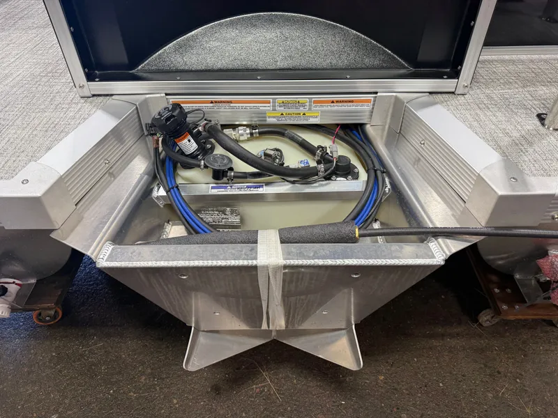 Slide: The Image of Tahoe Sport 2185 Quad Fish & Honda 4-Stroke EFI 2026 - 42